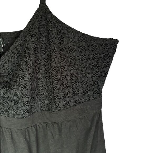 Torrid crocheted black babydoll tank size 5 - Picture 2 of 7